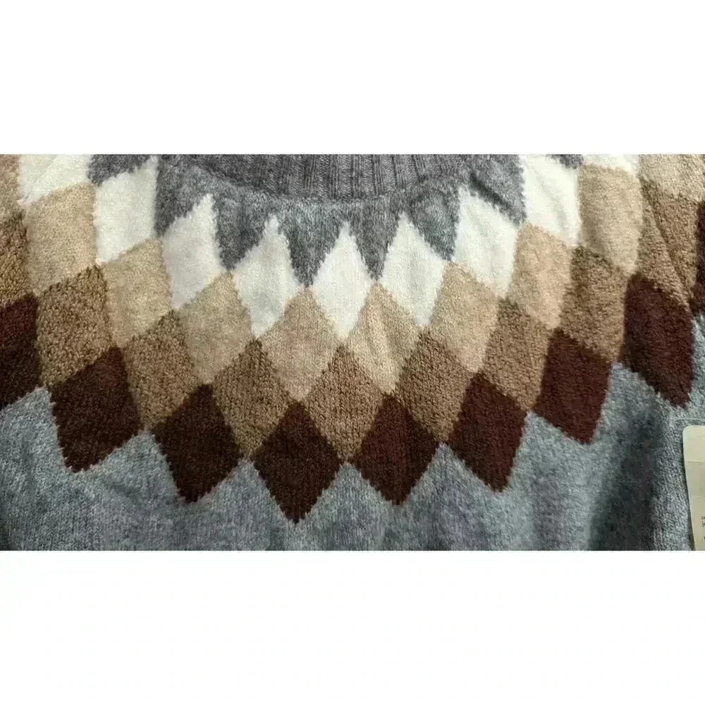Women's grey St Johns Bay Sweater w/ diamond pattern at collar NEW w/ tags! - Picture 5 of 8